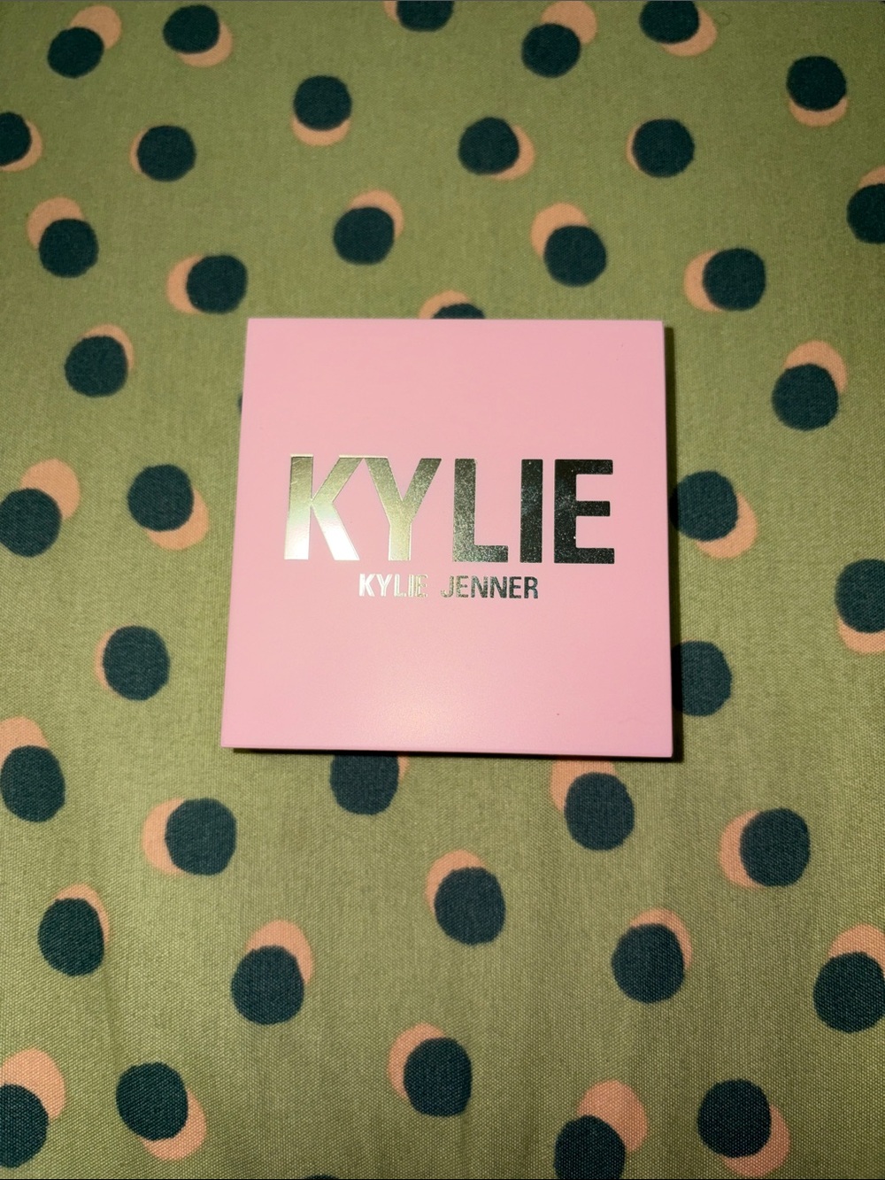 Kylie Jenner Pink Blush makeup( 336 Winter Kissed)
